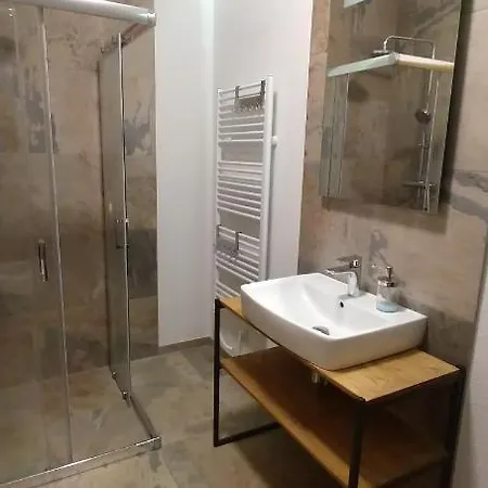 Nr 4, Kollar Dolny Smokovec, *